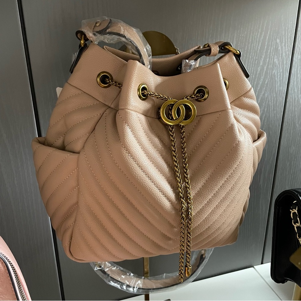 Chevron Quilted Bucket Bag - Nude
